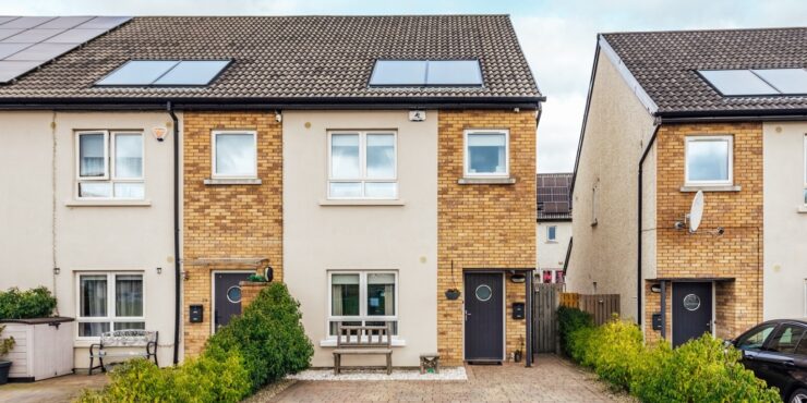 28 Oaktree Road, Cunnaberry Hill, Kildare  SALE AGREED 