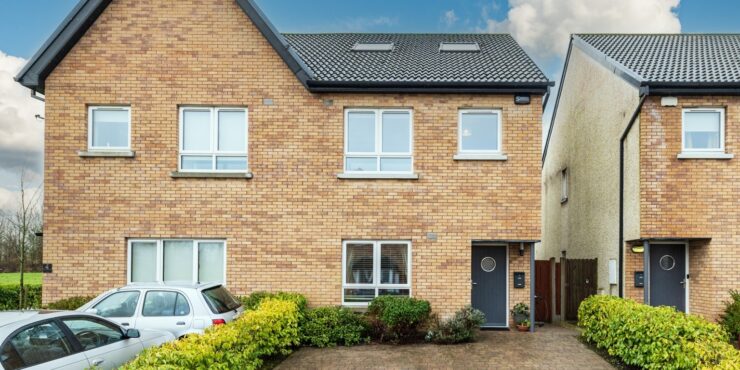3 Oaktree Green, Cunnaberry Hill, Kildare, Co. Kildare  SALE AGREED 